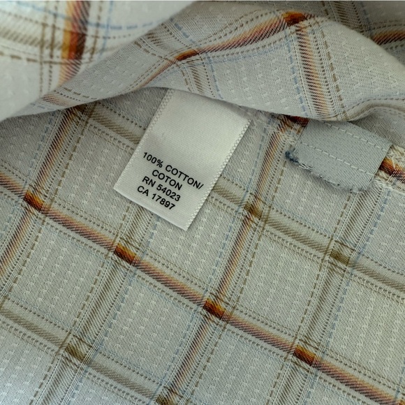 🦊 Banana Republic White and Brown Plaid Shirt - Picture 4 of 7